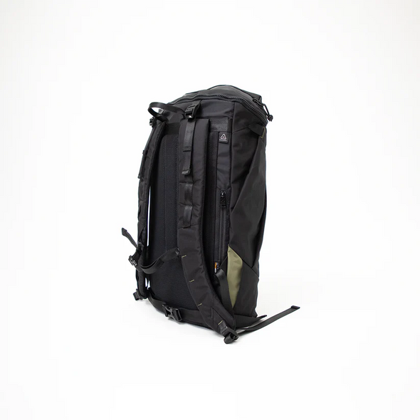 Doughnut Dynamic Large Titan Series Backpack