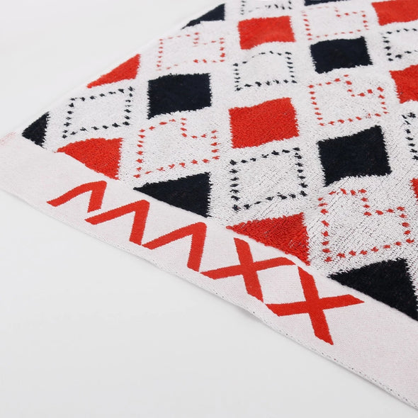 MAXX x Joker / Harley Quinn Sport Towel