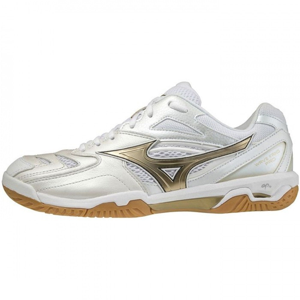 Mizuno wave fang hotsell